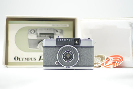 Olympus Pen EE